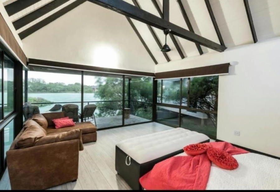 4 Bedroom Property for Sale in Kshane Lake Lodge North West